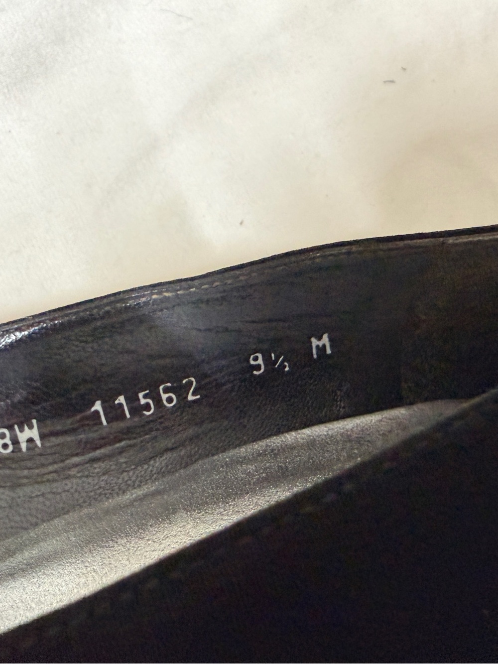 Stuart Weitzman - Picture 8 of 8